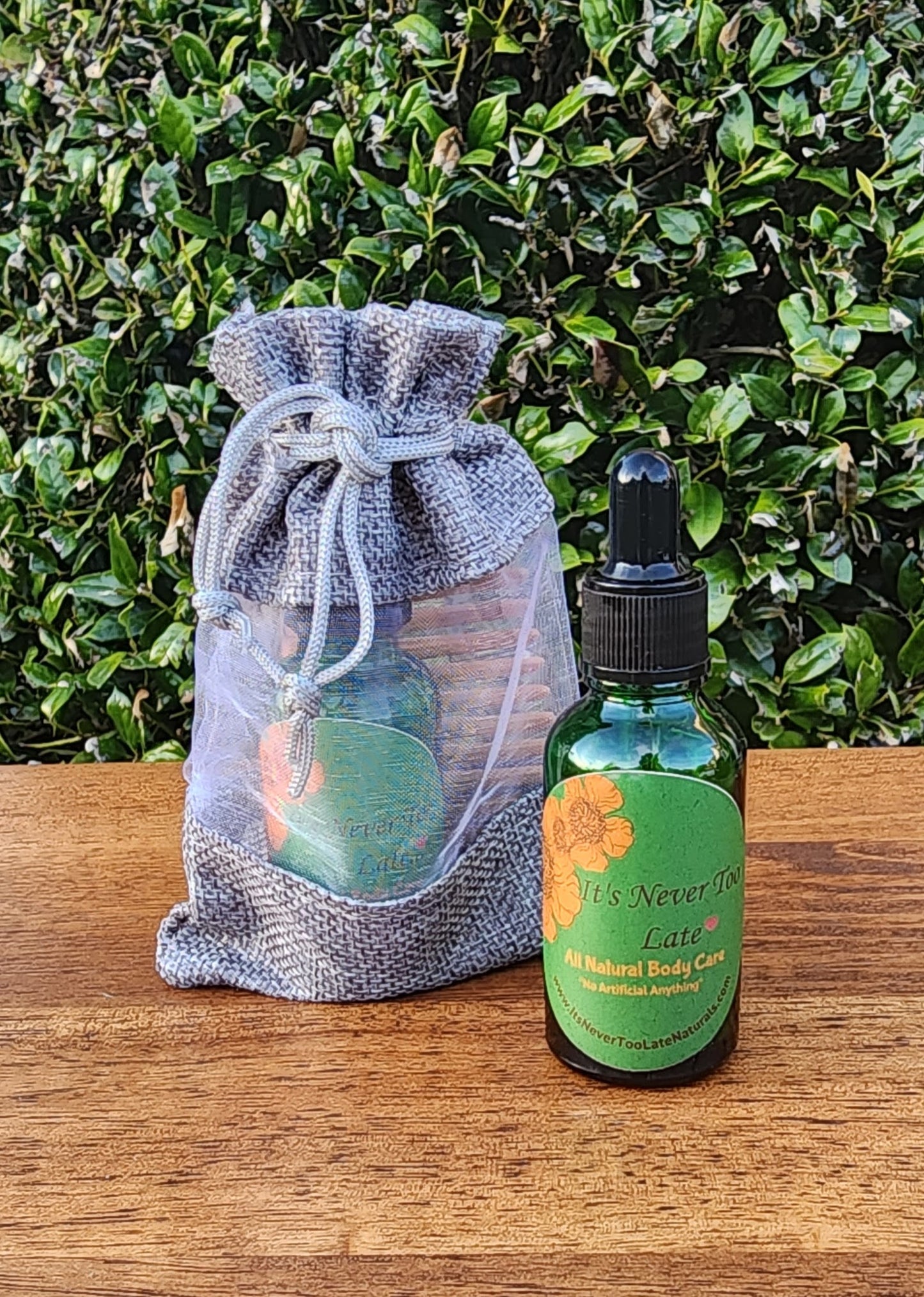 Nourishing Beard Oil~Fresh Lemongrass *Pouch & Grooming Comb Included (Price listed is for 1 beard oil.)